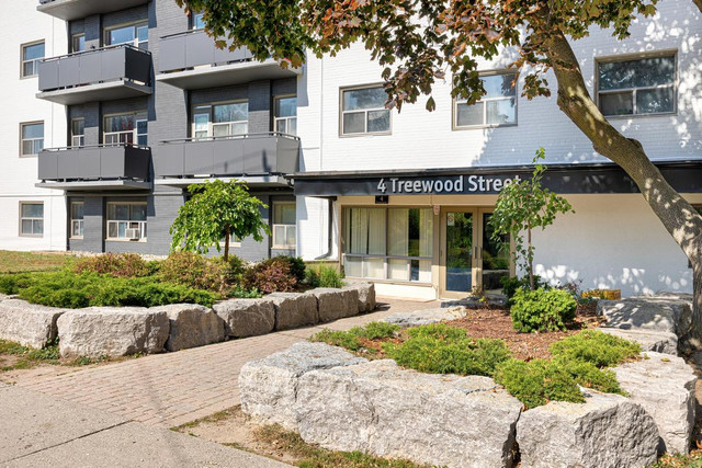 2 Bedroom Apartment for Rent - 4 Treewood Street in Long Term Rentals in City of Toronto