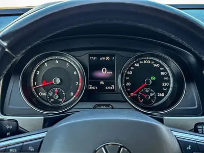 2020 Volkswagen Atlas Cross Sport Comfortline | LEATHER SEATS, View more