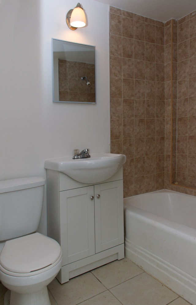 Appartement Meublé à louer 1 1/2 TOUT INCLUS Guy Concordia Locations