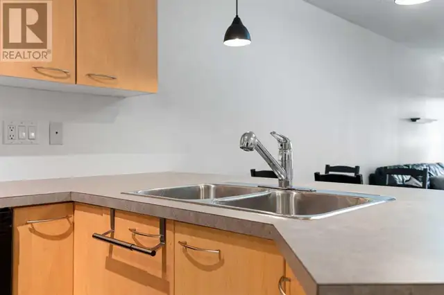 143, 22 Richard Place SW Calgary, Alberta62864758926723124