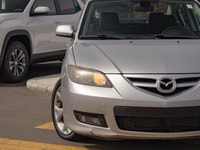 5-Speed Sport Auto | Heated Bucket Seats | Power Adjustable Heated Mirrors | Cruise Control | Remote... (image 4)