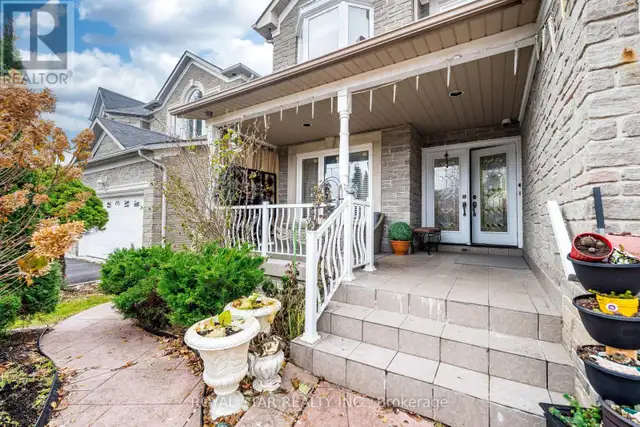 40 OAKDALE ROAD Vaughan (Maple), Ontario in Houses for Sale in Markham / York Region - Image 5