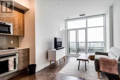 2501 - 181 BEDFORD ROAD Toronto (Annex), Ontario