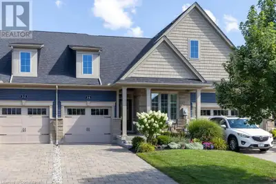 Welcome to your dream home in the coveted Merritt Meadows community! This Rinaldi-built luxury bunga...