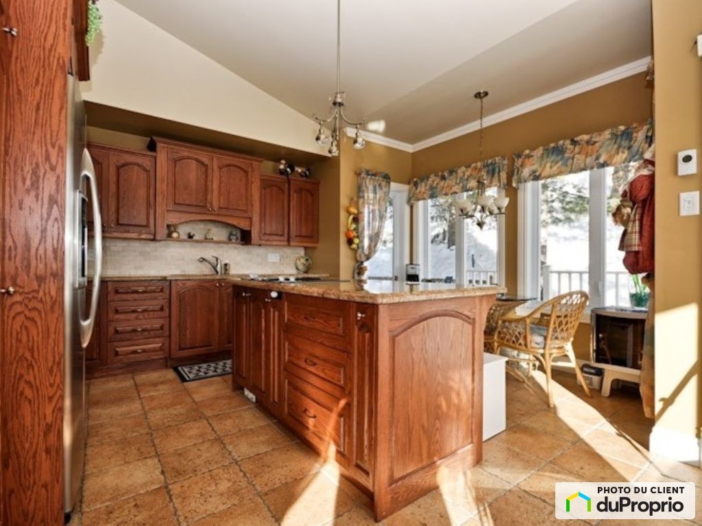 $850,000 - Intergenerational for sale in Ste-Adele — photo 2