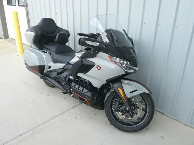 2021 Honda Goldwing  DCT Biweekly $178 OAC  in Street, Cruisers & Choppers in Edmonton - Image 3