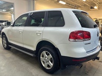 2007 Volkswagen Touareg a rare find in this condition for the year. * 234,352 KM * Clean Carfax No A... (image 2)