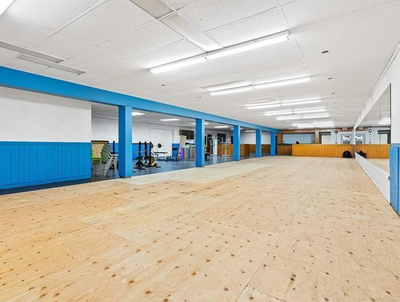 ONLY $6 PSF!!! OVER 16,000 SQUARE FEET OF SPACE IN BASEMENT AREA OF BUSY PLAZA IN THE HEART OF ST. C...