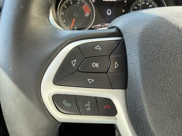 2017 Jeep Cherokee Trailhawk5484076570837196819