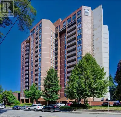 Prestigious building in prime South West location. Corner of Jackson & Hess. Walk to trendy Hess Vil...