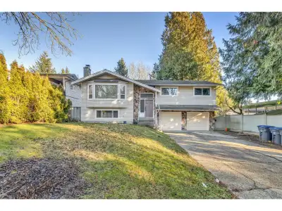Discover the perfect family home in Cloverdale with this 5-bedroom, 4-bathroom gem. Located in a hig...