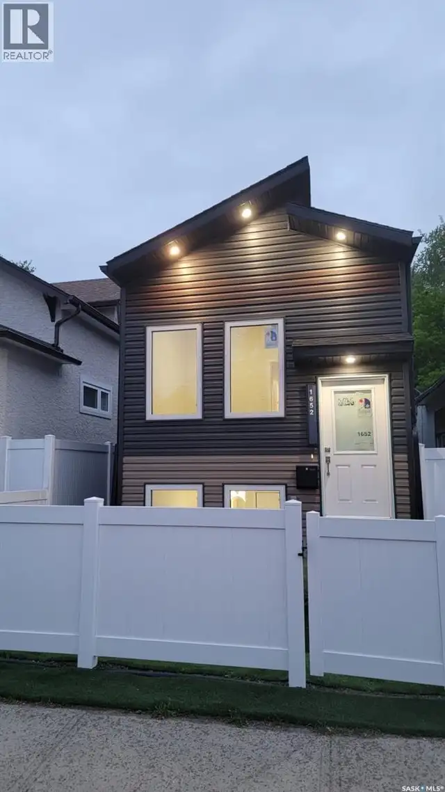1652 Montreal STREET Regina, Saskatchewan in Houses for Sale in Regina - Image 4