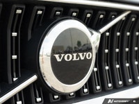 Turbocharged,All Wheel Drive,MP3 Capability,Mirror Memory,Auxiliary Audio Input,Rear Parking Aid,Ste... (image 8)