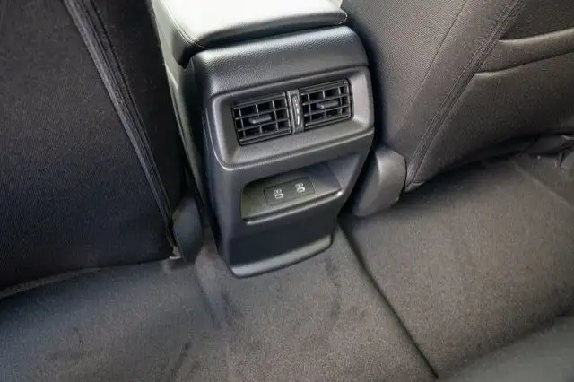 2026 Honda CR-V Hybrid Sport in Cars & Trucks in Edmonton - Image 28