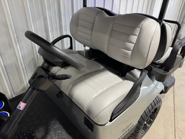 2026 EZGO EXPRESS S4 SUMMIT XT in ATVs in Vernon - Image 20