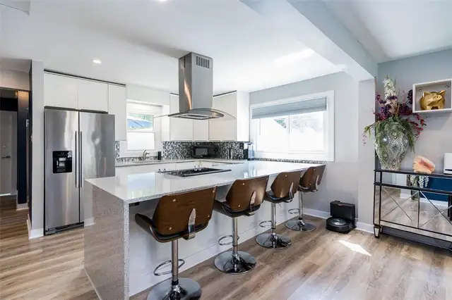 761 Parkhill Street Winnipeg, Manitoba in Houses for Sale in Winnipeg - Image 8