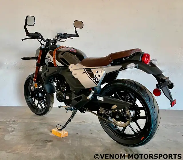 200CC MOTORCYCLE | STREET LEGAL | CAFE RACER CHOPPER | LIFAN KPM in Street, Cruisers & Choppers in Edmonton - Image 16