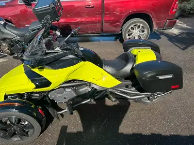 This bike is mint! Lady driven. Smooth tour driving enjoyment, with a good looking bold sporty muscu...