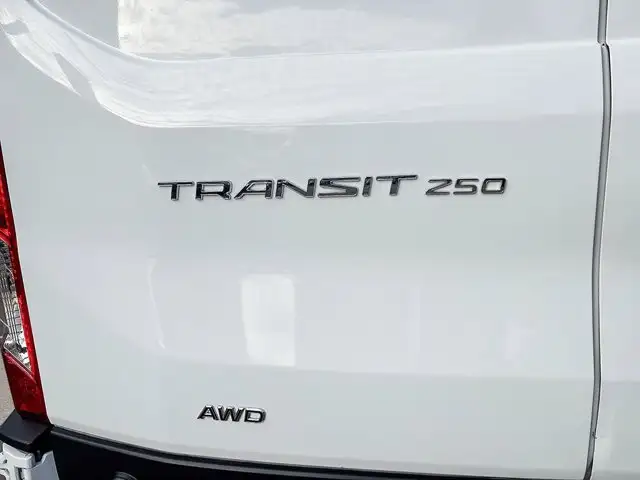2025 Ford Transit Cargo Van6068459942294425610