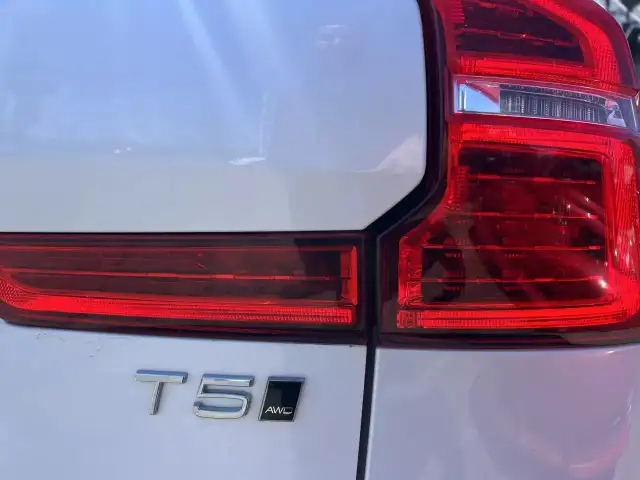2018 VOLVO XC60 T5 Momentum in Cars & Trucks in Laval / North Shore - Image 4
