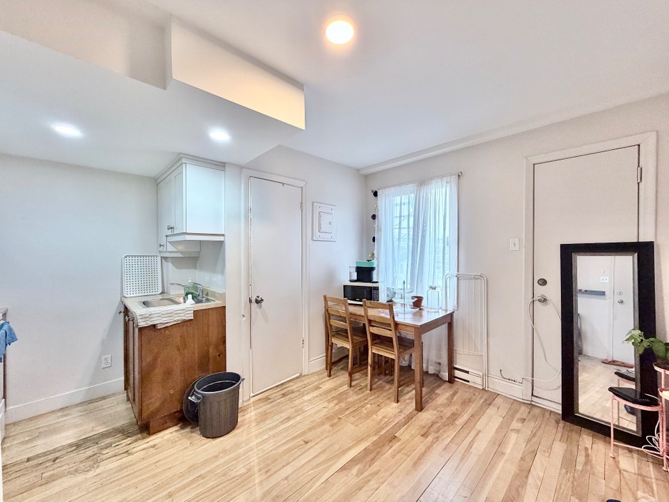 2 et demi à louer - Villeray - Électros + WiFi inclus - Novembre 4