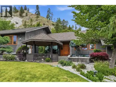 Step into this gorgeous custom-built executive home in Penticton's desirable Bridgewater neighborhoo...