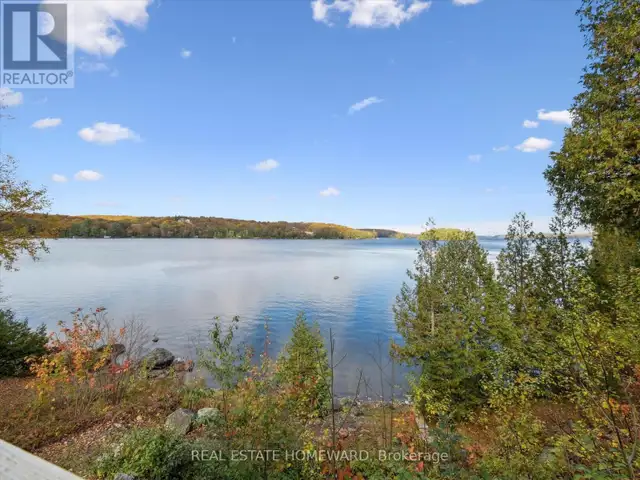 1085 AUSTIN LANE Lake of Bays (Mclean), Ontario in Houses for Sale in Muskoka - Image 10