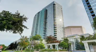 Price: $878,000 / $3,331/mo *Beautiful 2+1 Corner Unit Located At Yonge & Finch .*Luxurious Condo by...