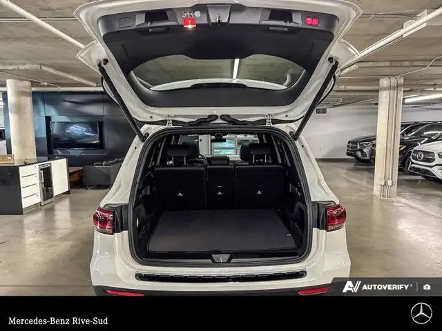 2023 Mercedes-Benz GLB 250 4MATIC SUV | Ensemble Haut de Gamme in Cars & Trucks in Longueuil / South Shore - Image 20