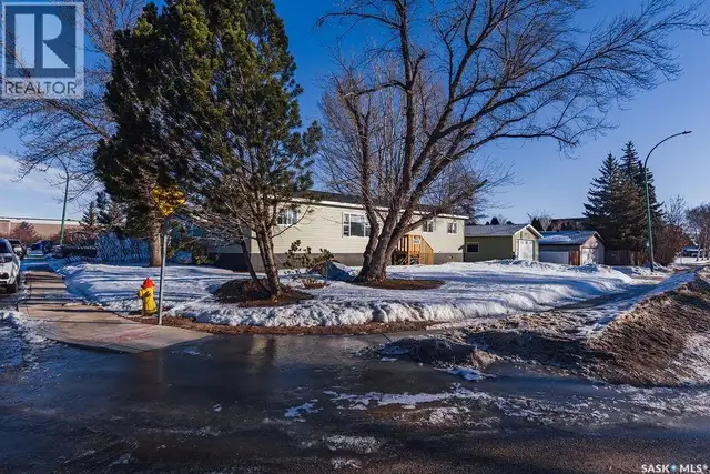 3605 Parkdale ROAD Saskatoon, Saskatchewan in Houses for Sale in Saskatoon - Image 32