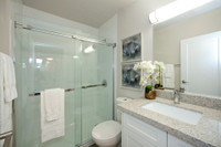 Realstar's Rockliffe Park Suites offers an exceptional opportunity to live in Downtown Oakville. We... (image 8)