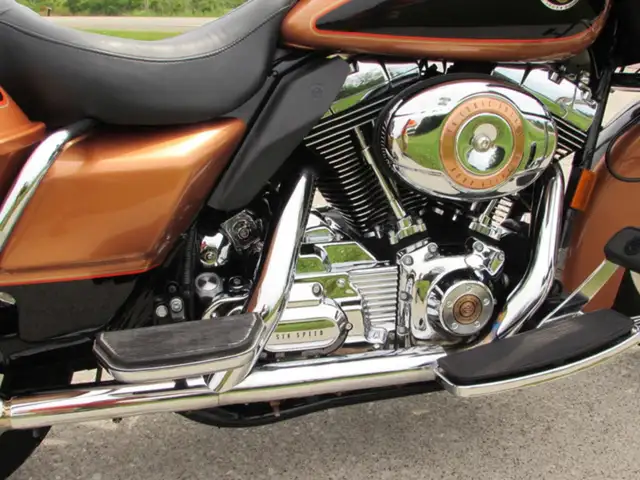 2008 Harley-Davidson FLTR Road Glide Low 49,000 KM Heated Grips, in Powerboats & Motorboats in Leamington - Image 16