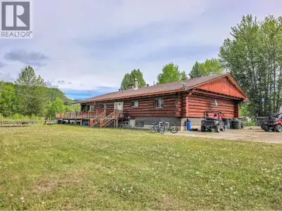 Large log home on a sunny 5.8 acres 10 minutes from Houston. This home features spacious rooms, beau...
