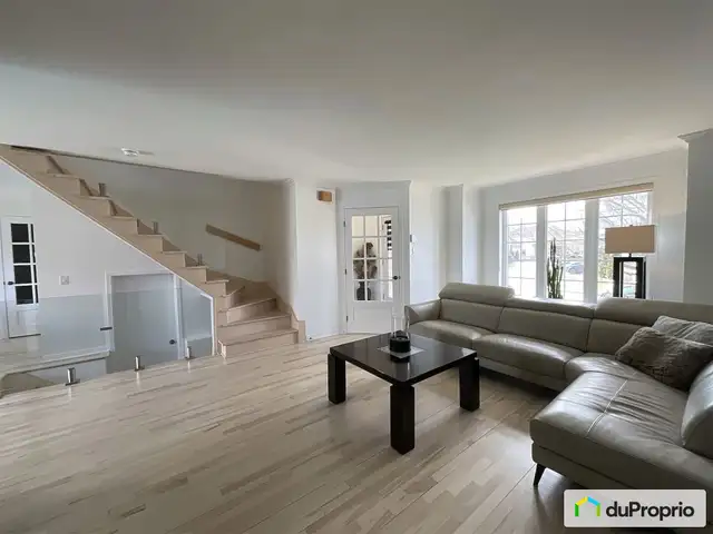 $895,000 - 2 Storey for sale in Terrebonne (Lachenaie) in Houses for Sale in Laval / North Shore - Image 4