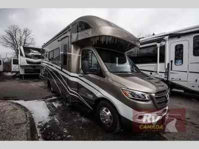 Please Call Us At 613.851.7326 with any questions? Winnebago View Class C diesel motorhome 24D highl...