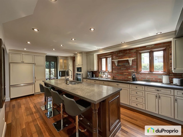 $885,000 - Square Foot - 2 Storey for sale in Boucherville — photo 3