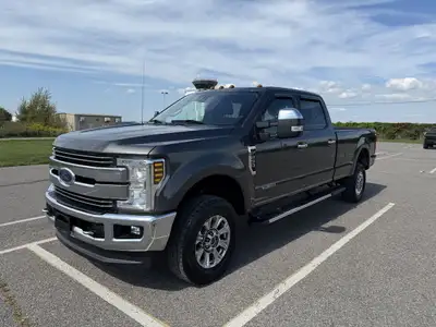 2018 FORD F-250 SUPER DUTY LARIAT, 6.7L POWERSTROKE TURBO DIESEL, 6-SPD AUTOMATIC, 4X4, 484,000KM, F...