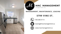 5799 Vine Street (Main Floor) - 3-Bedroom Main floor Apartment i