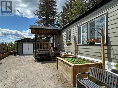 Unique, Modern Modular Home with Income Potential & Great Views!!! Discover the perfect blend of com...
