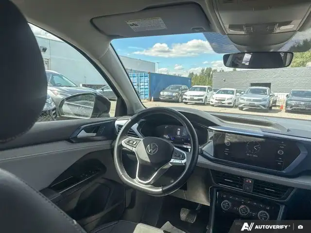 2024 Volkswagen Taos Comfortline | Digital Cockpit in Cars & Trucks in Abbotsford - Image 10