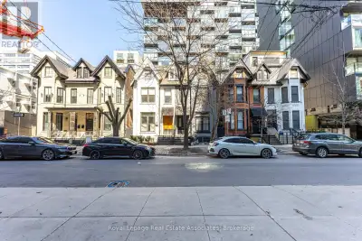 30 story high rise assembly potential. Currently fully rented $15,000 monthly rental income. Turnkey...