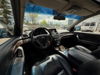 The 2011 Acura MDX Elite Package is a standout premium midsize luxury SUV that brings an aggressive,... (image 6)