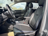 Only 2,910 Miles! This BUICK ENCORE GX delivers a 1.3 Liter DOHC Turbo engine powering this Automati... (image 8)