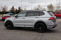 Elevate Your Drive with the 2023 VW Tiguan Comfortline R-LINE BLACK EDITION 4Motion AWD. Discover th... (image 4)
