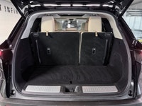 The 2022 INFINITI QX60 LUXE is the first year of the total redesign, marking a major shift for the m... (image 7)
