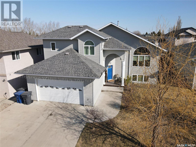 38 Morin CRESCENT Meadow Lake, Saskatchewan in Houses for Sale in Prince Albert