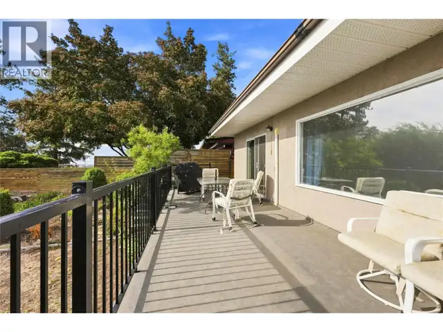 355 & 357 Gwyer Street Penticton, British Columbia in Houses for Sale in Penticton - Image 17