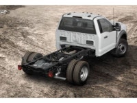 Diesel Engine, Air Conditioning, Running Boards, High Capacity Trailer Tow Package, Vinyl 40/20/40 S... (image 2)
