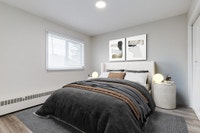 Amenities: City Views • Air Conditioning • Large Windows Suite & Building: Spacious one-bedroom, two... (image 2)