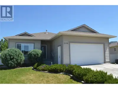 Well maintained family home in one of Grand Forks nicest neighbourhoods! This 4-bedroom, 3 full bath...